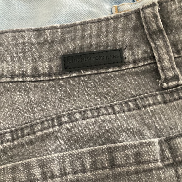 jones new york straight leg jeans - Picture 14 of 16